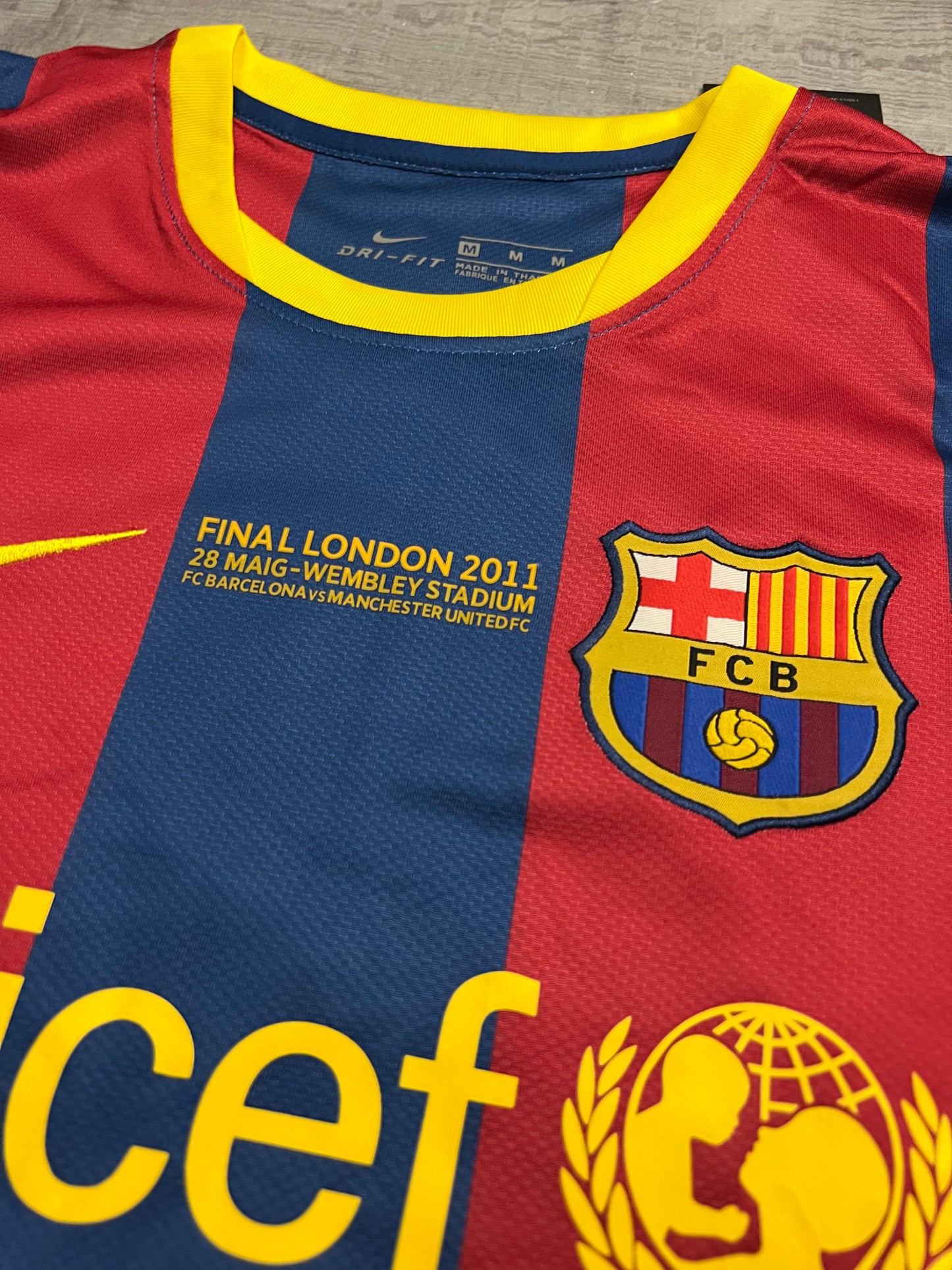 2005-06 -BARCELONA HOME | RETRO