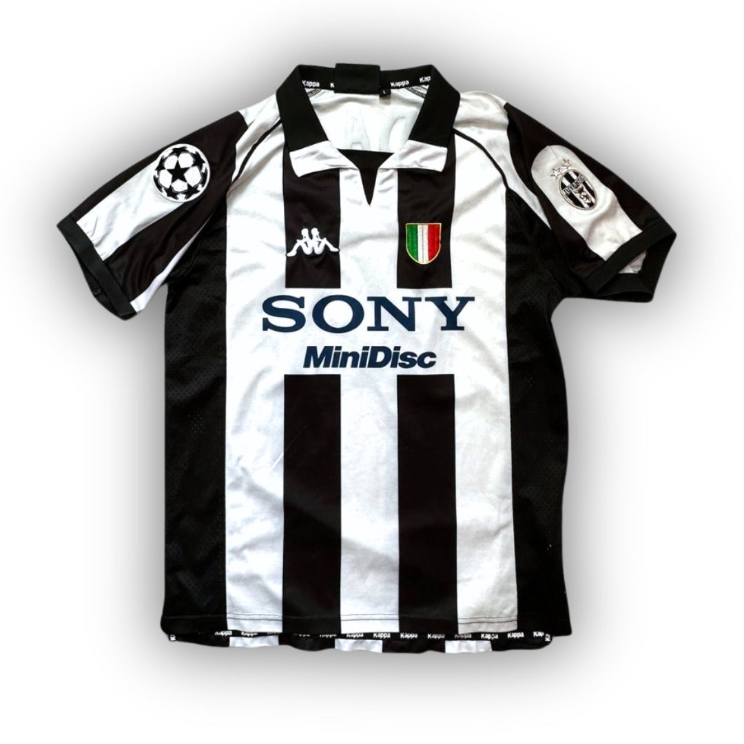 1997-98 - JUVENTUS HEIM | RETRO