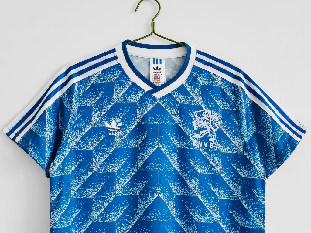 1988 - CASA HOLANDA | RETRO