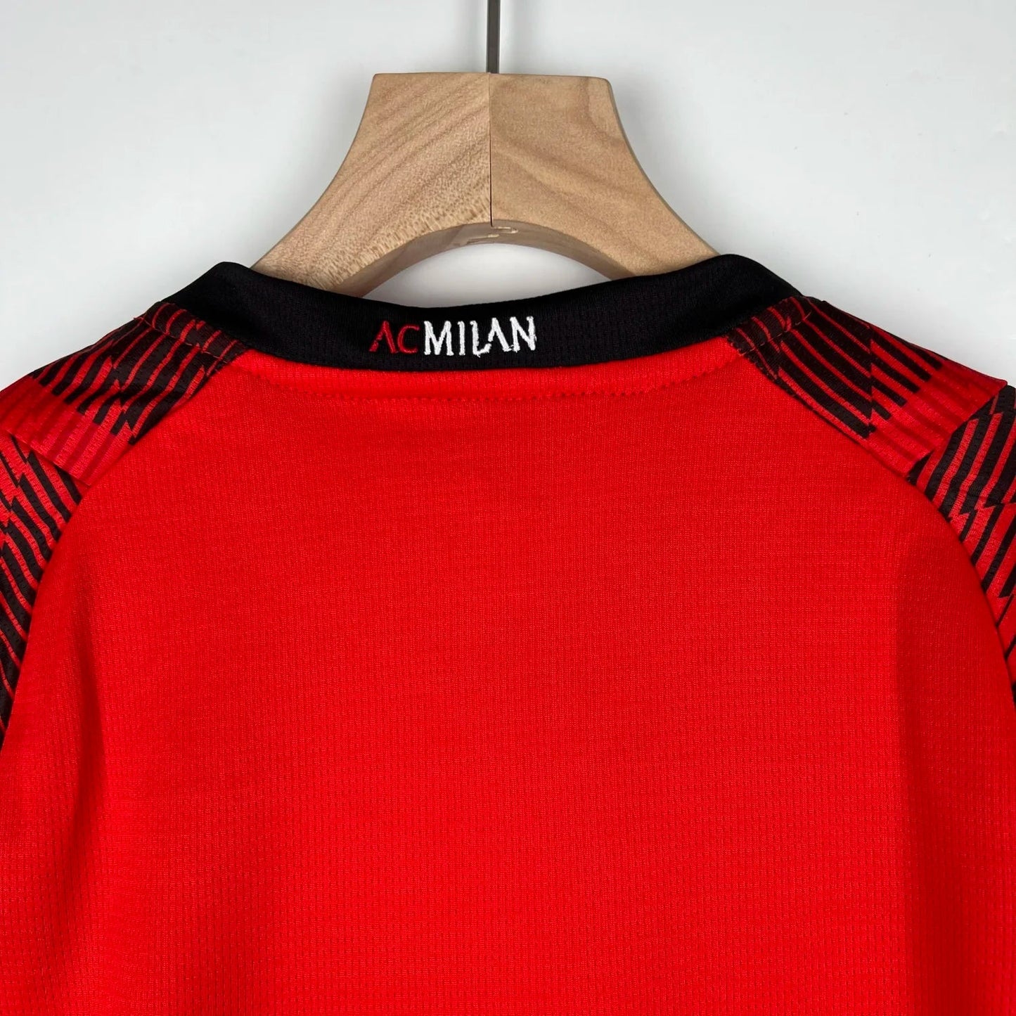 ENFANTS - 2023-24 - MILAN ACCUEIL | MAILLOT + COURT