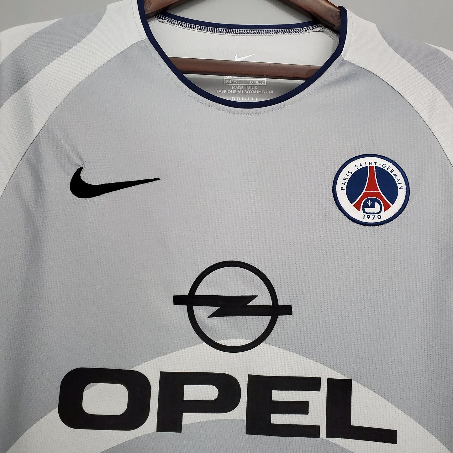 2001-02 - PARIS SAINT-GERMAIN EXTÉRIEUR | RÉTRO