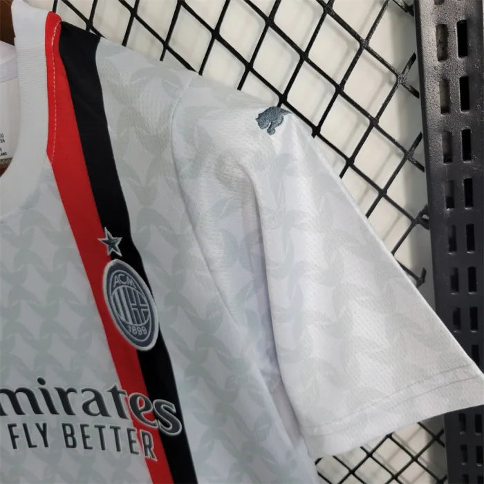 ENFANTS - 2023-24 - MILAN EXTÉRIEUR | MAILLOT + COURT