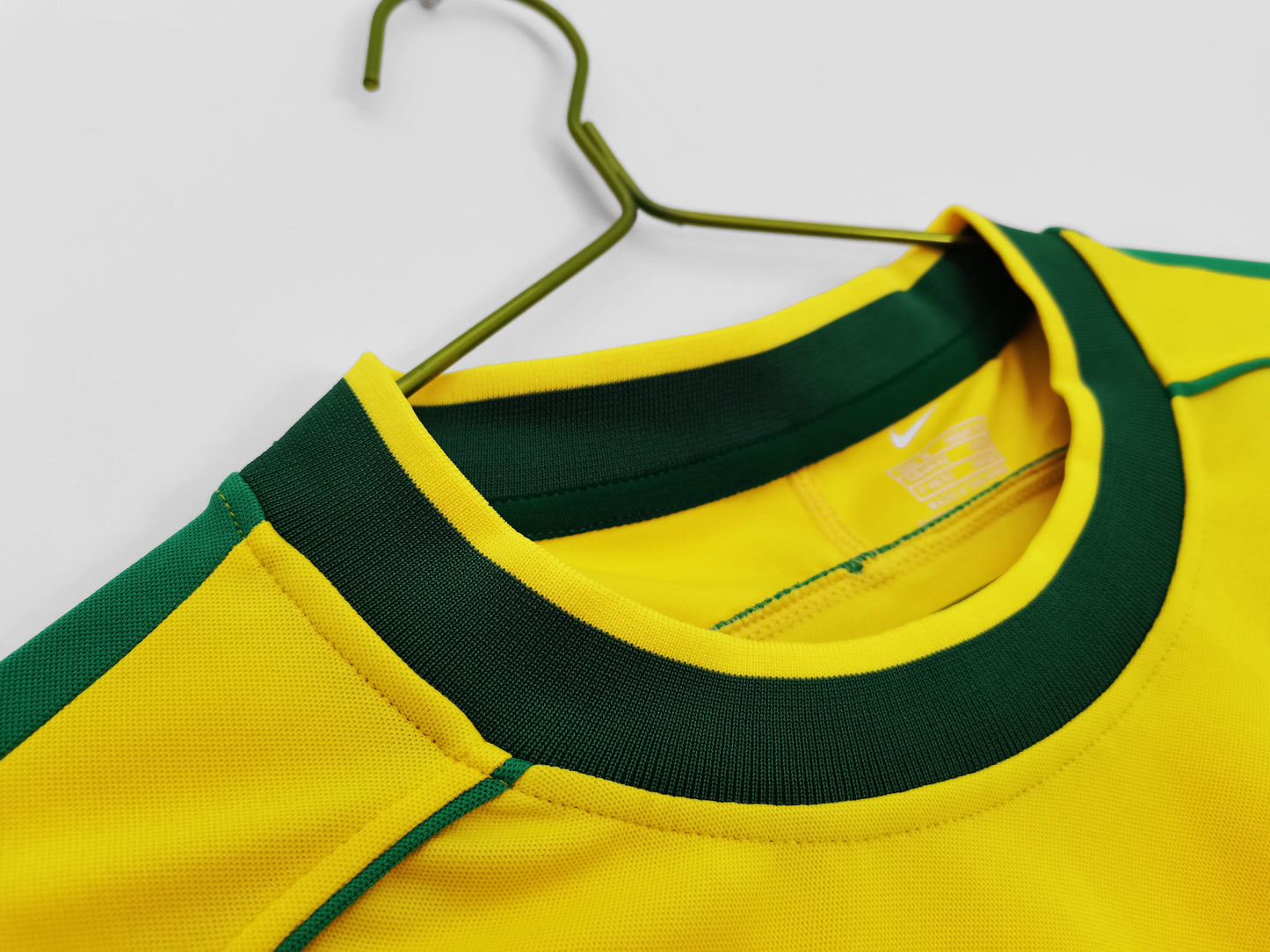 1998 - BRASIL <tc>LOCAL</tc> | RETRO