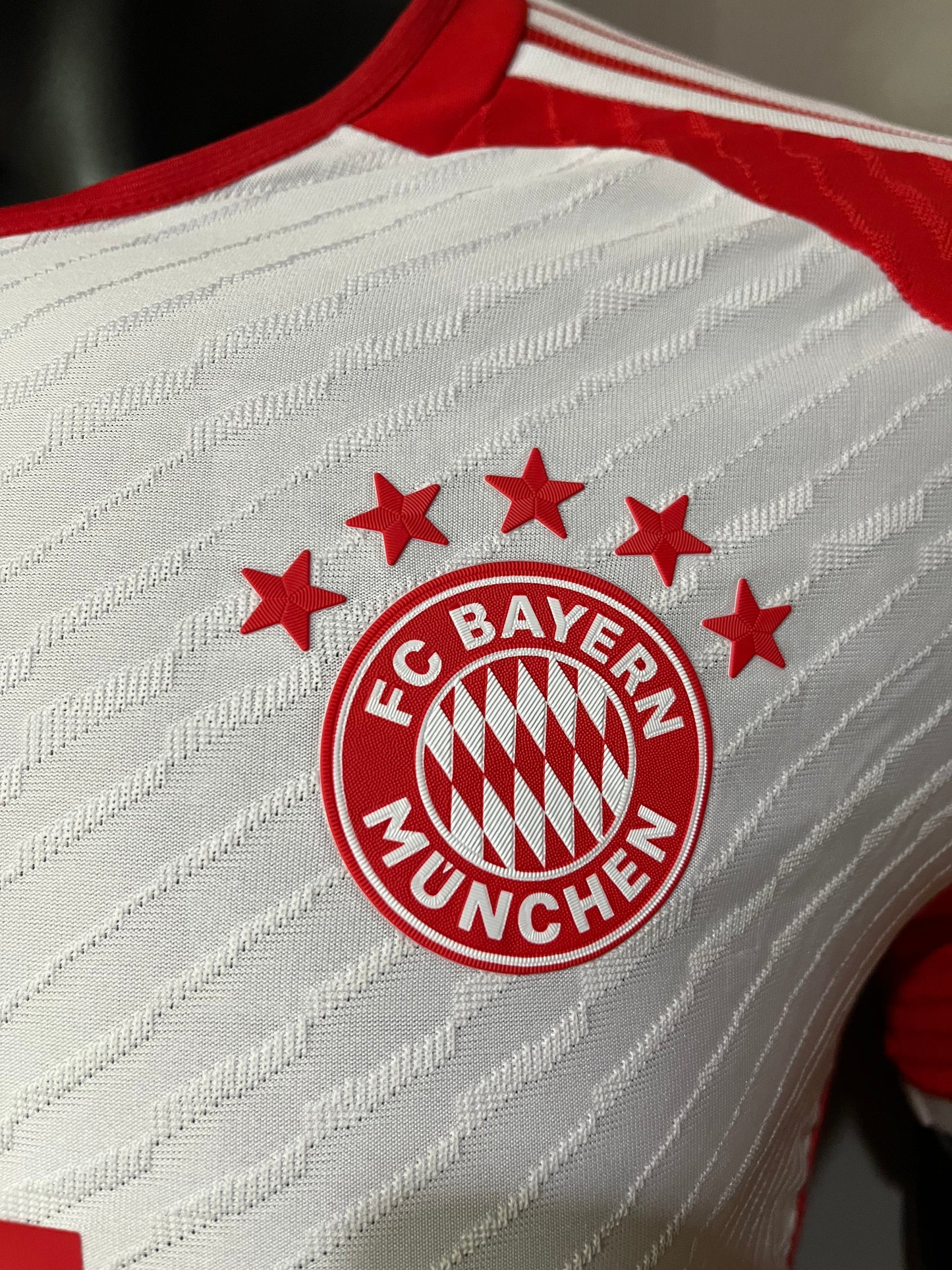 2023-24 - BAYERN MUNICH HOME | PLAYER VERSION