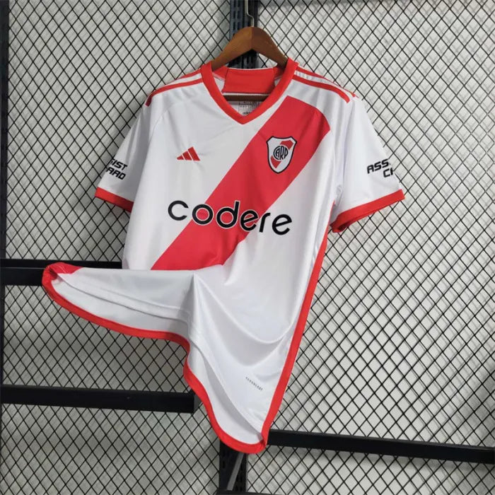 2023-24 - RIVER PLATE STRONA GŁÓWNA | WERSJA DLA GRACZY