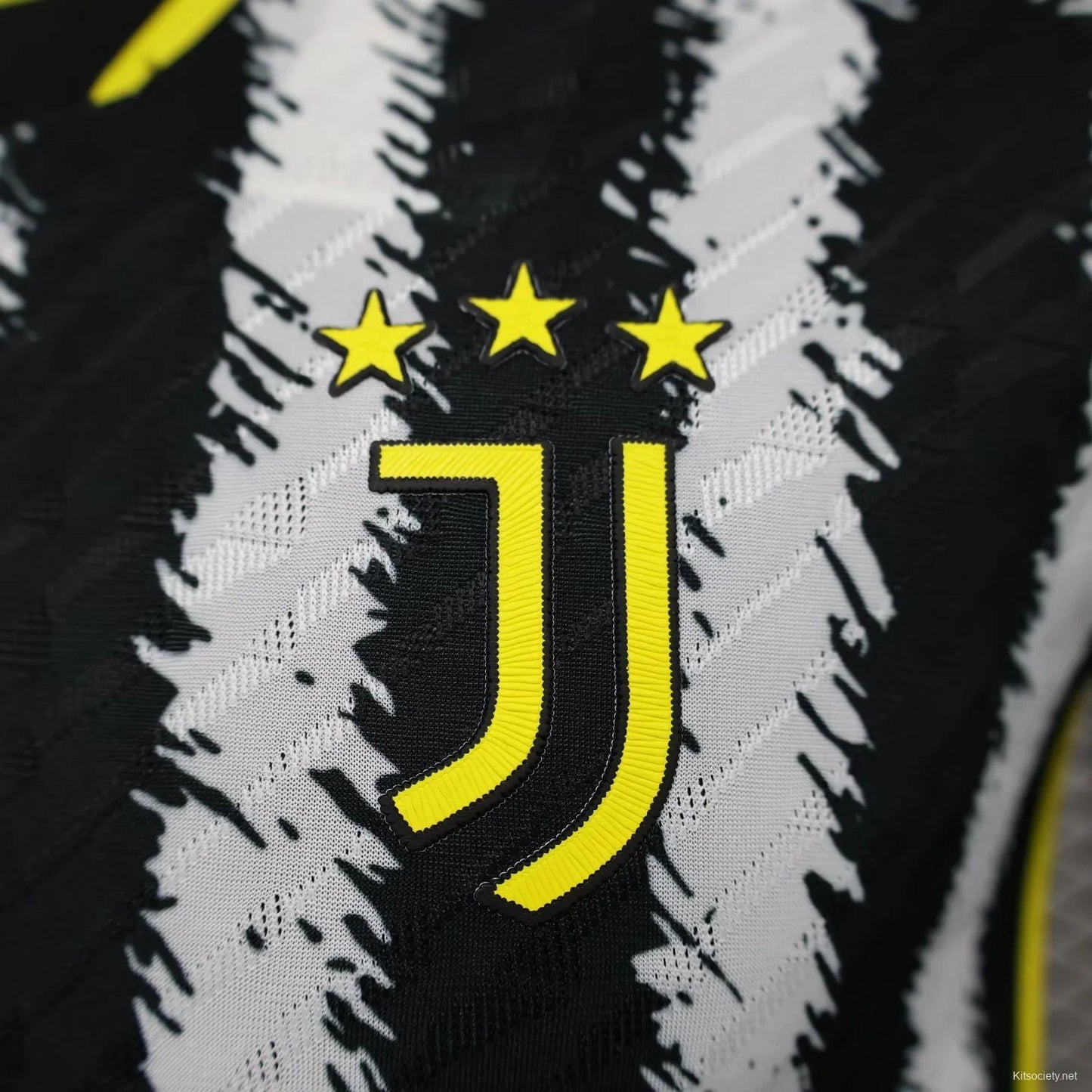 2023-24 - JUVENTUS HOME | PLAYER VERSION