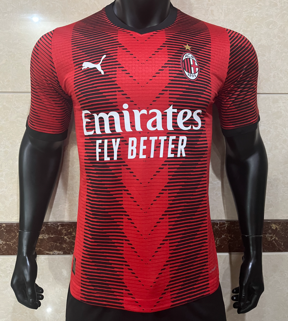 2023-24 - AC MILAN HOME | VERZE PŘEHRÁVAČE