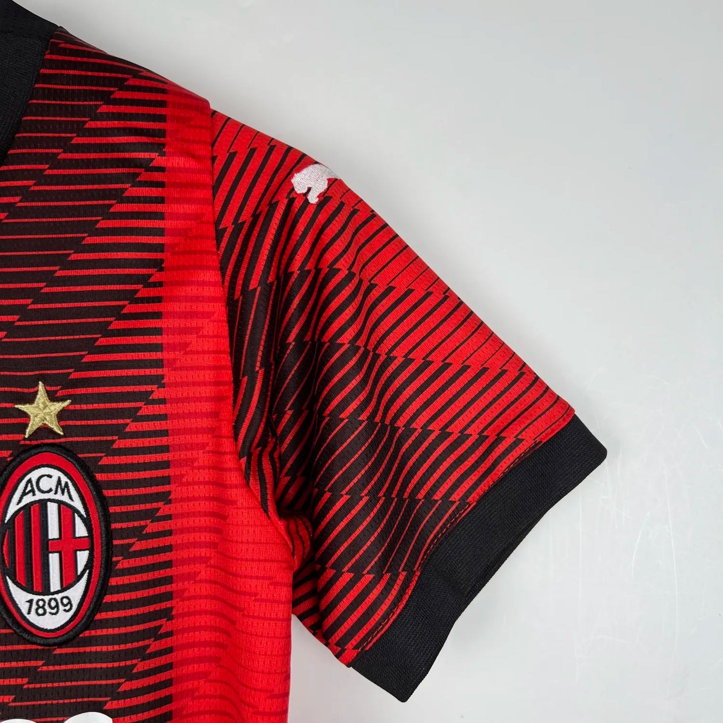 ENFANTS - 2023-24 - MILAN ACCUEIL | MAILLOT + COURT